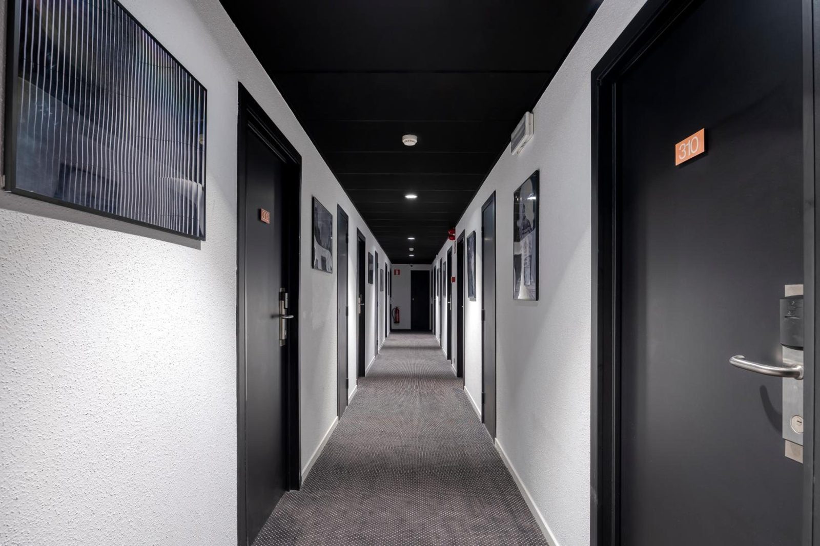 Aris Grand Place Hotel — photo 5