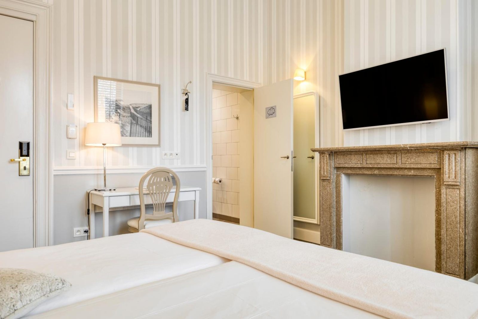 Hotel Made In Louise — photo 4