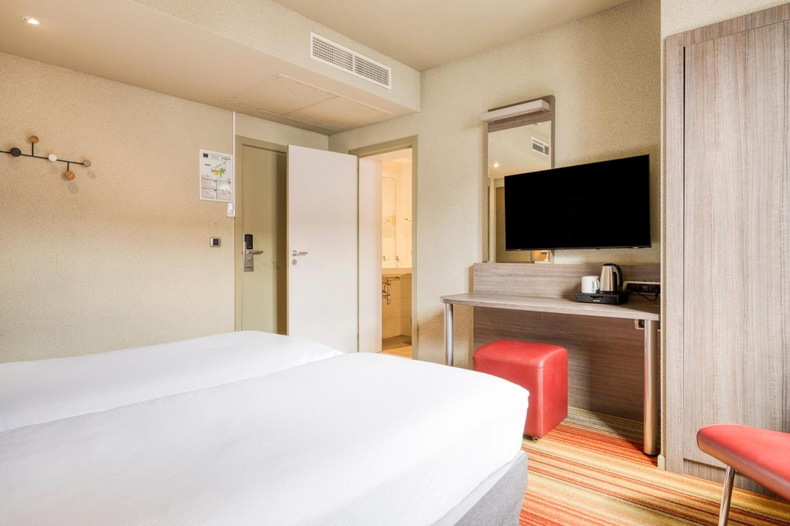 ALMA Grand Place Hotel — photo 3